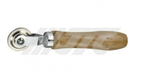 ROLLER STITCHER