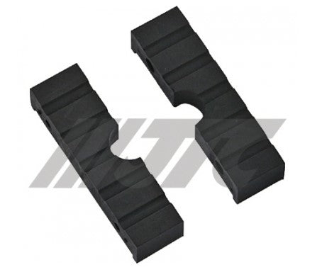 RUBBER MAT (TWO PIECES)